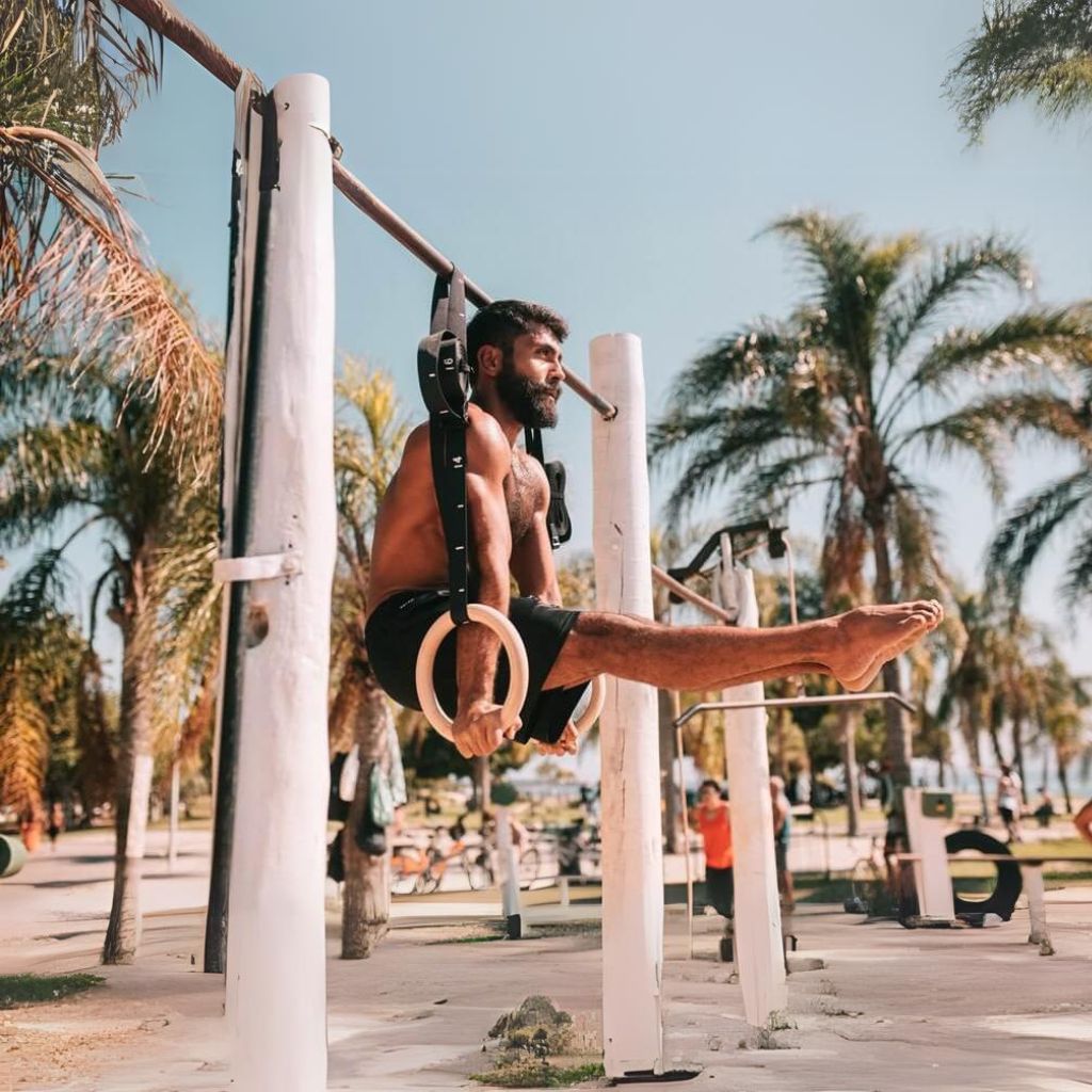 pullup-dip-anelli-da-ginnastica-in-legno-con-cinghie-e-ancoraggio-porta image 8